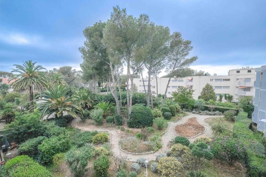 Boreal 4 Pax Bord De Mer Apartment Saint-Raphael  Exterior photo